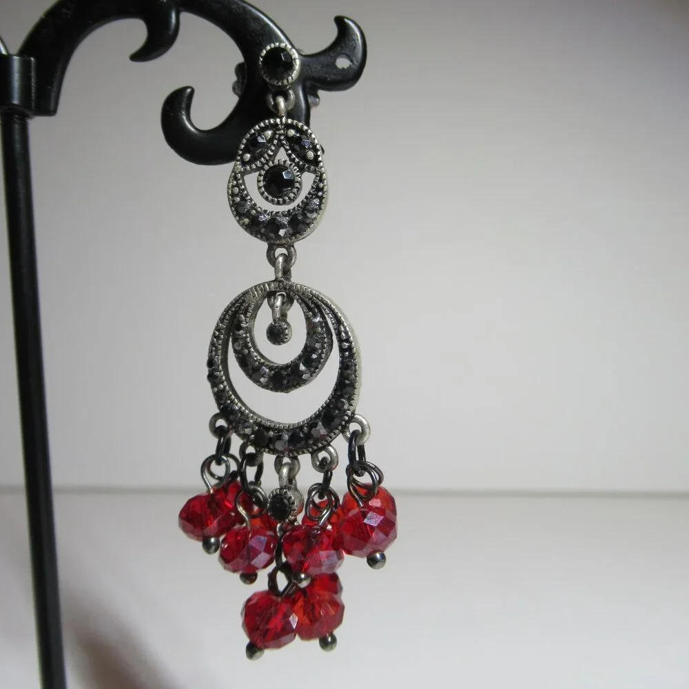 Chainmail Necklace & Earrings Set Silver with Red Beads Choker Collar Dangle - Picture 7 of 16